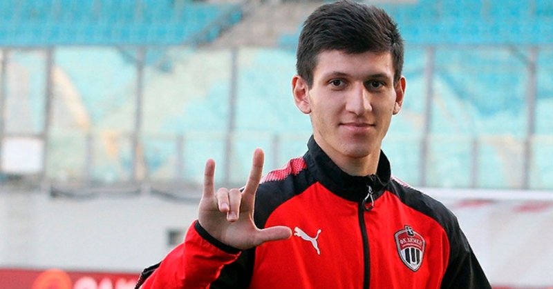 “Ximki” nin Azərbaycanlı futbolçusu klubunu dəyişdi