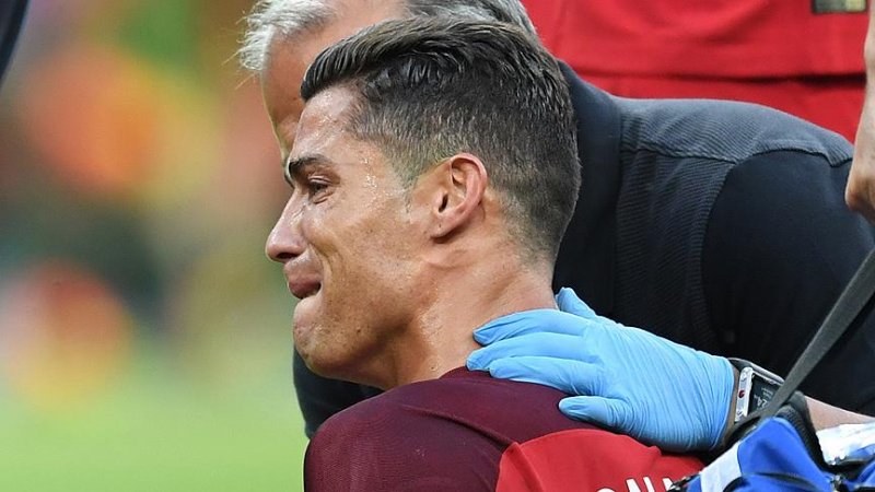 Ronaldo doğuş zamanı övladını itirdi Ronaldo doğuş zamanı övladını itirdi