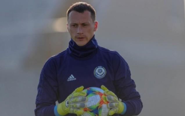 Qazaxıstanlı futbolçu Azərbaycanla baş tutacaq oyundan danışdı