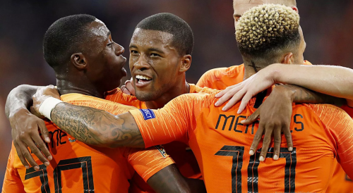 Niderlandlı futbolçu DÇ-2022-ni buraxacaq