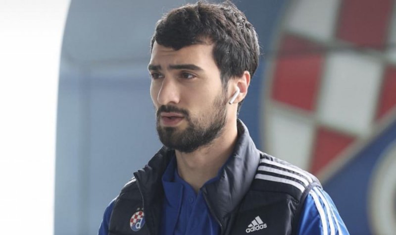 Mahir Emreli  “Çelsi”nin “Stemford Bridj” stadionunda məşqə çıxdı