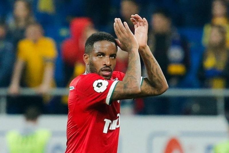 Peru millisinin sabiq üzvü  Farfan karyerasın; bitirdi