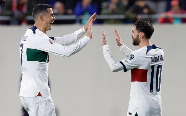 Ronaldo  Lüksembuqla oyunda şou göstərdi -