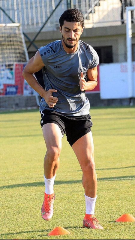 "Sabah" və "Qəbələ" Araz Abdullayev üçün hərəkətə keçdi - Transfer xəbərləri "Sabah" və "Qəbələ" Araz Abdullayev üçün hərəkətə keçdi - Transfer xəbərləri