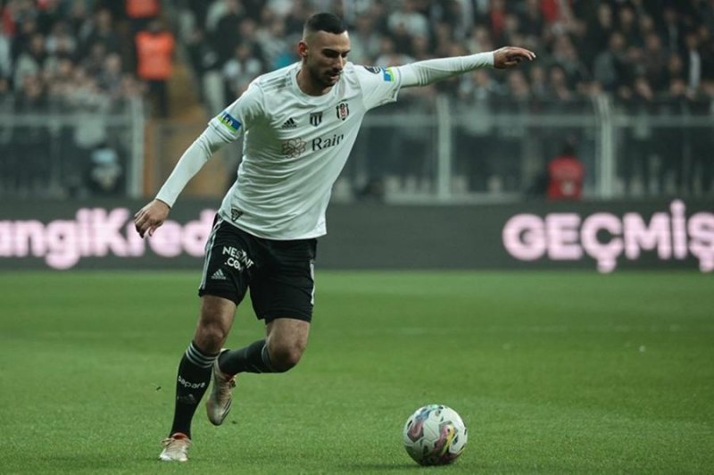 Bakıda “Beşiktaş”ın futbolçusu xəstəxanaya aparıldı