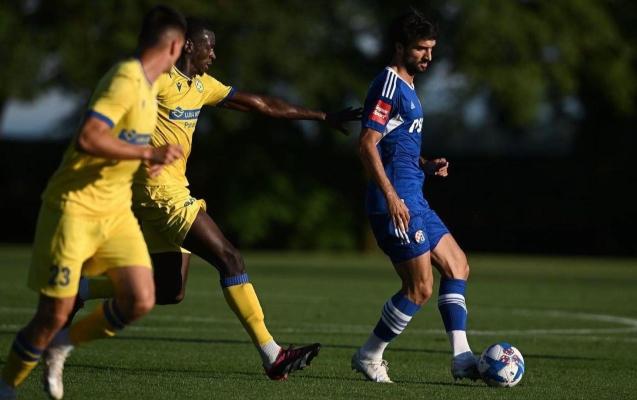 Mahir Emreli oynadı, 