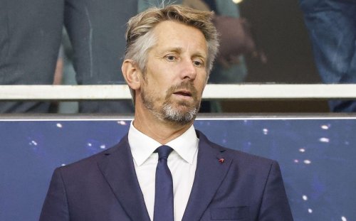 Edvin van der Sar xəstəxanaya yerləşdirildi -