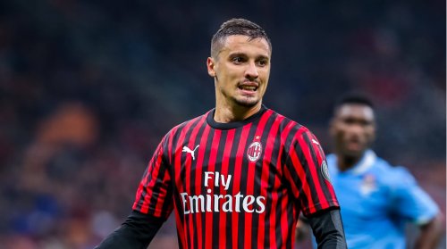 “Fənərbağça” klubu  “Milan”ın futbolçusunu transfer etdi