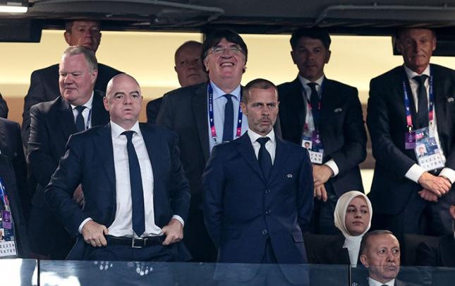 UEFA saxta sübutlar təqdim etməkdə ittiham olunur