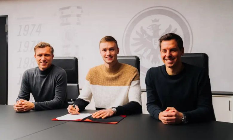 “Ayntraxt” avstriyalı hücumçunu transfer etdi -