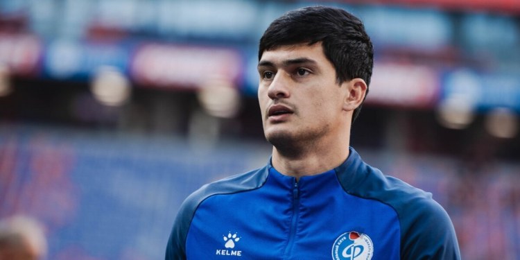 Rusiya klubunun qolkiperi Azərbaycan millisində oynamaq istəmədi