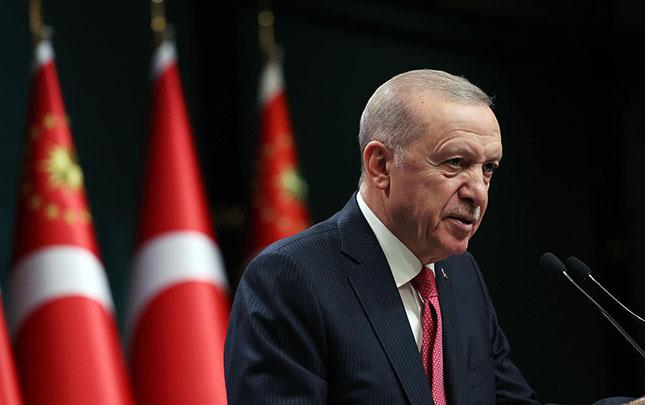 Rəcəb Tayyib Ərdoğan Türkiyə millisini təbrik etdi -