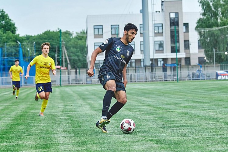 Rusiya klubu azərbaycanlı futbolçu üçün 1 milyon ödədi