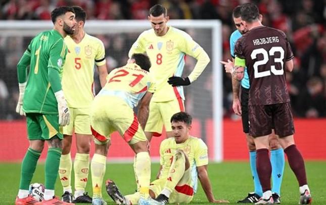 İspaniya millisində 3 itki -