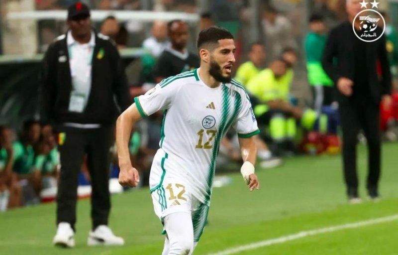 “Qarabağ”ın futbolçusu Benzia millidə növbəti oyuna çıxdı