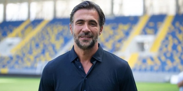 Türkiyə klubu baş məşqçisi ilə yollarını ayırdı -