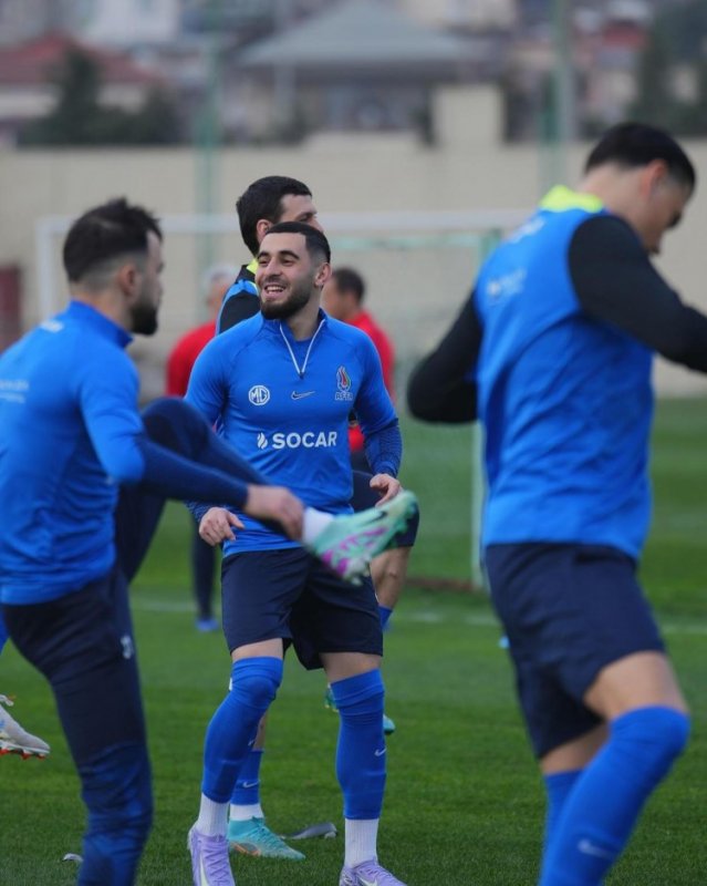 Millimiz 25 futbolçu ilə hazırlığa başlayıb -