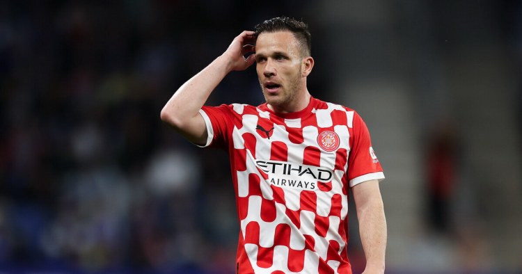 La Liqa futbolçusu Barselonada qarət olunub -