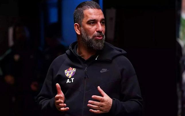 Arda Turan “Eyüpspor”dan ayrıldı -
