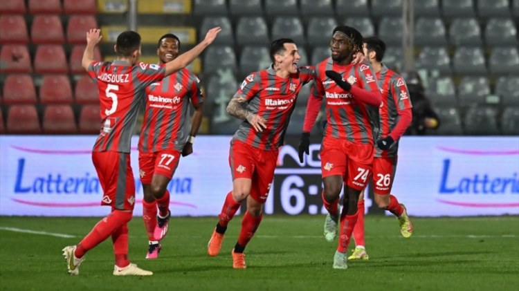 İtaliya A Seriyasına yüksələn 3-cü komanda da bəlli oldu -