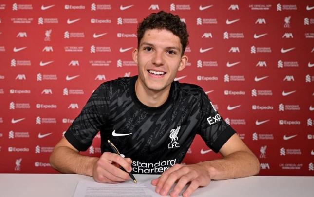 “Liverpul”dan növbəti transfer -