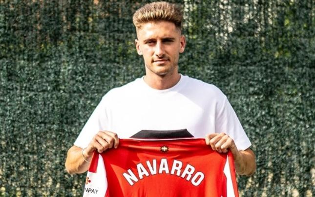 “Atletik” klubu Robert Navarronu “Barselona”dan transfer etdi - “Atletik” klubu Robert Navarronu “Barselona”dan transfer etdi -