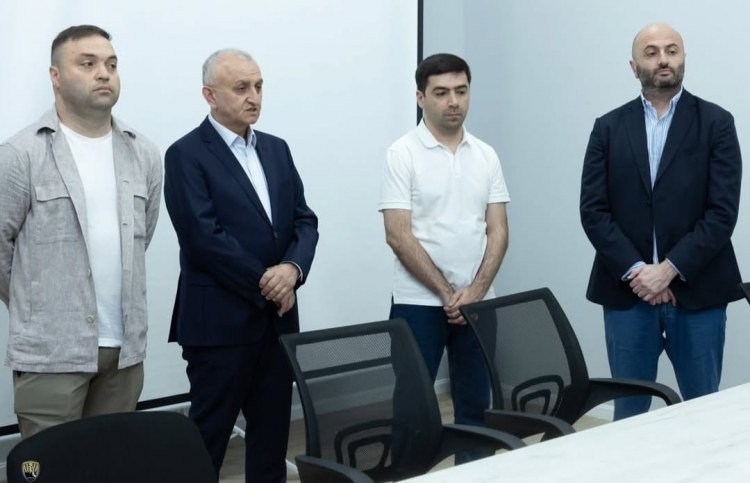 “Kəpəz” rəhbərliyi hər kəsi aldatdı