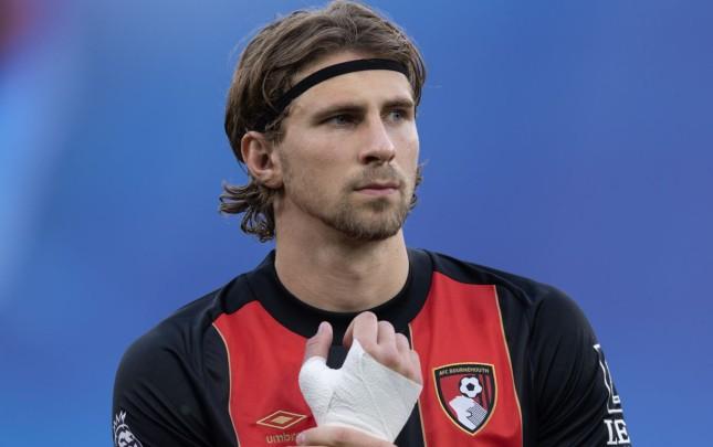 PSJ ukraynalı futbolçu ilə anlaşdı -