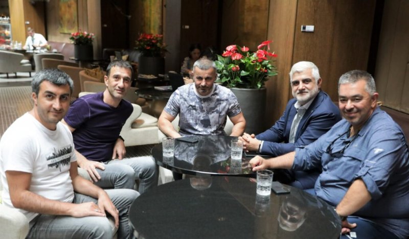 "Qarabağ"ın uğurlarında müstəsna xidməti və əməyi  olan şəxsiyyətlər  - YAZI