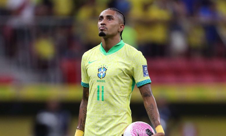 Rafinya Ançelottinin qərarından narazı qalıb - Rafinya Ançelottinin qərarından narazı qalıb -