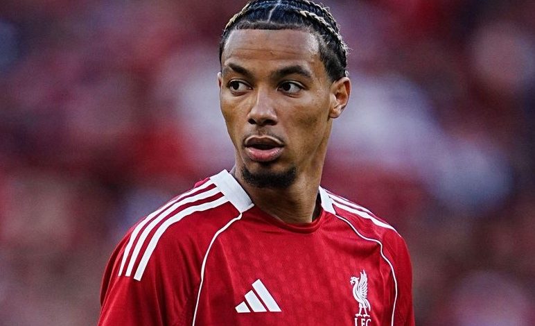 “Real” Fransa millisinin hücumçusunu izləyir -