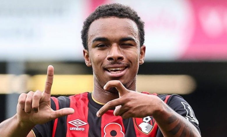 “Real” 19 yaşlı hücumçunu izləyir -