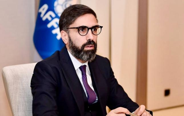 Rövşən Nəcəf müxtəlif federasiyaların prezidentləri ilə görüşdü