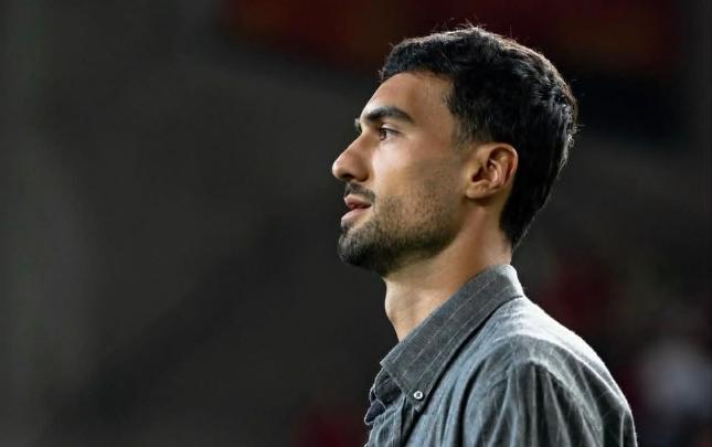 Mahir Emreli Almaniya klubundan gedir