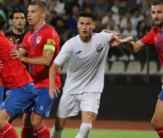 Azərbaycanlı futbolçu  Zamiq Əliyevi Albaniya liqasında növbəti oyuna çıxdı