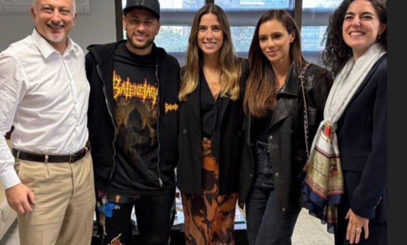 Neymar rəsmən İtaliya vətəndaşı oldu –