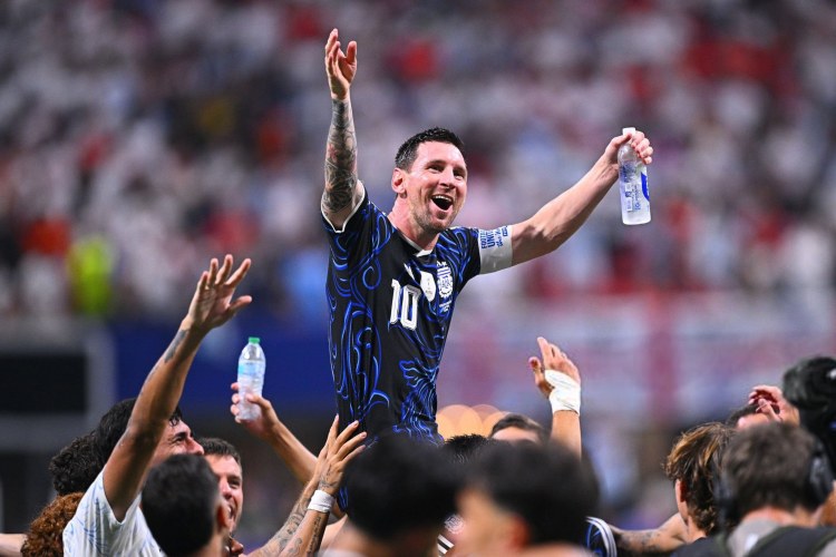 Messi iki tarixi rekorda imza atdı - Messi iki tarixi rekorda imza atdı -