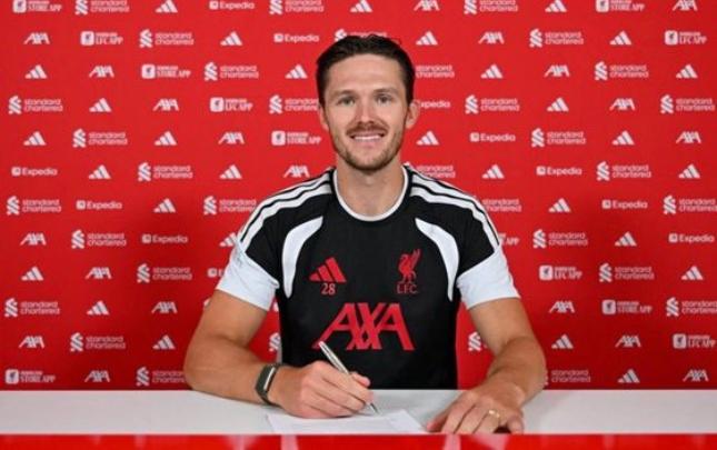 “Liverpul”da yeni müqavilə - “Liverpul”da yeni müqavilə -
