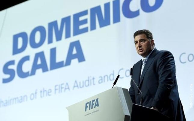 FIFA-nın baş müşaviri İnfantinoya etiraz olaraq istefa verdi -