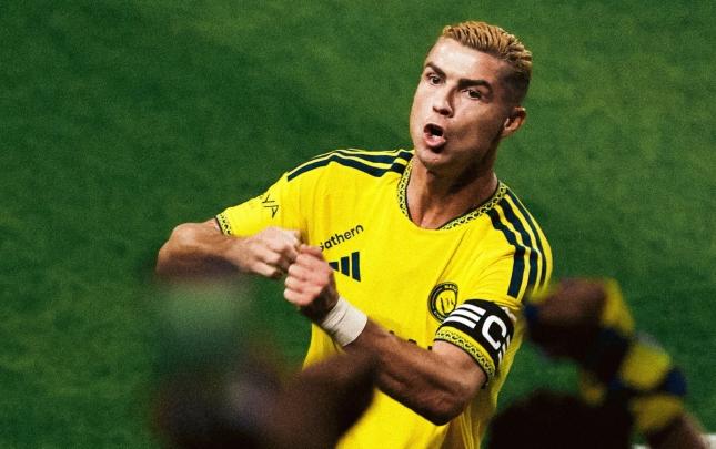 Ronaldodan 979-cu qol - Ronaldodan 979-cu qol -