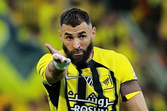 Kərim Benzema “Bayer”ə keçir -