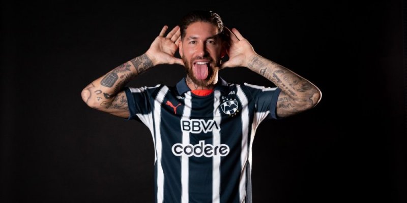 “Aston Villa” məşhur futbolçu  Serxio Ramosu transfer edir -