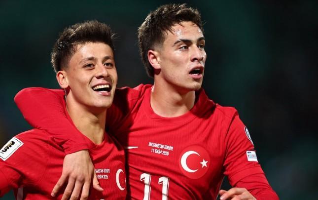 Arda Güler və Kenan Yıldız 