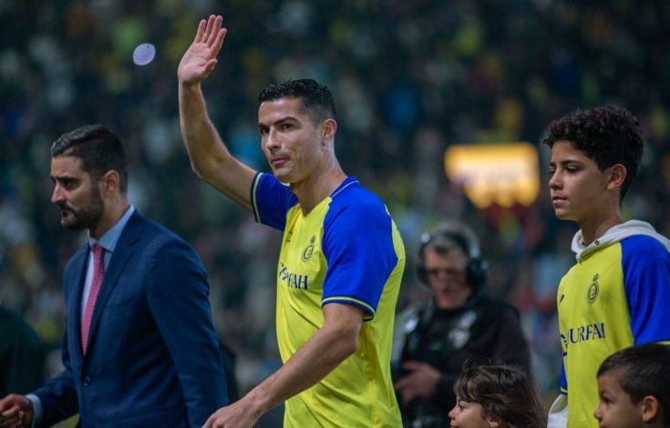 Ronaldo klubuna qayıtdı, məşqlərə başladı -