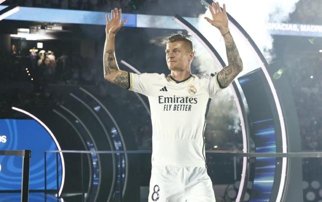 Toni Kroos məşqçiliyə başlayır -