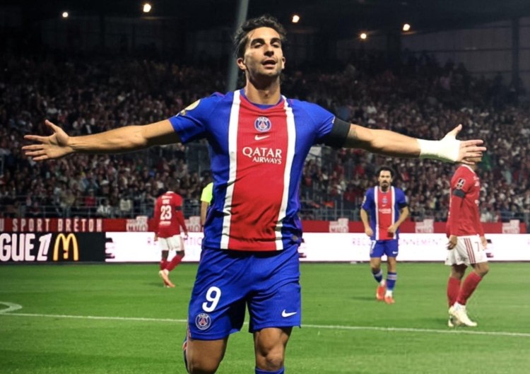 Ferran Torres ən yaxşı seçildi -