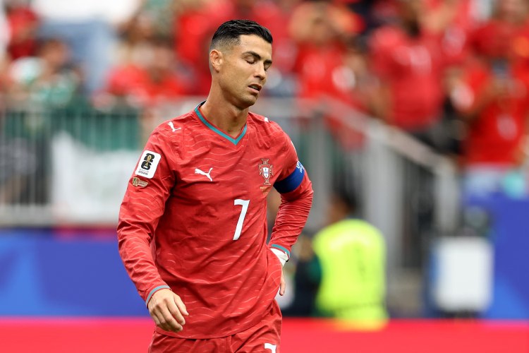 Ronaldo Portuqaliya millisinə qayıtmaq istəmir -